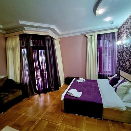 Rubin Hotel Goris Buitenkant foto
