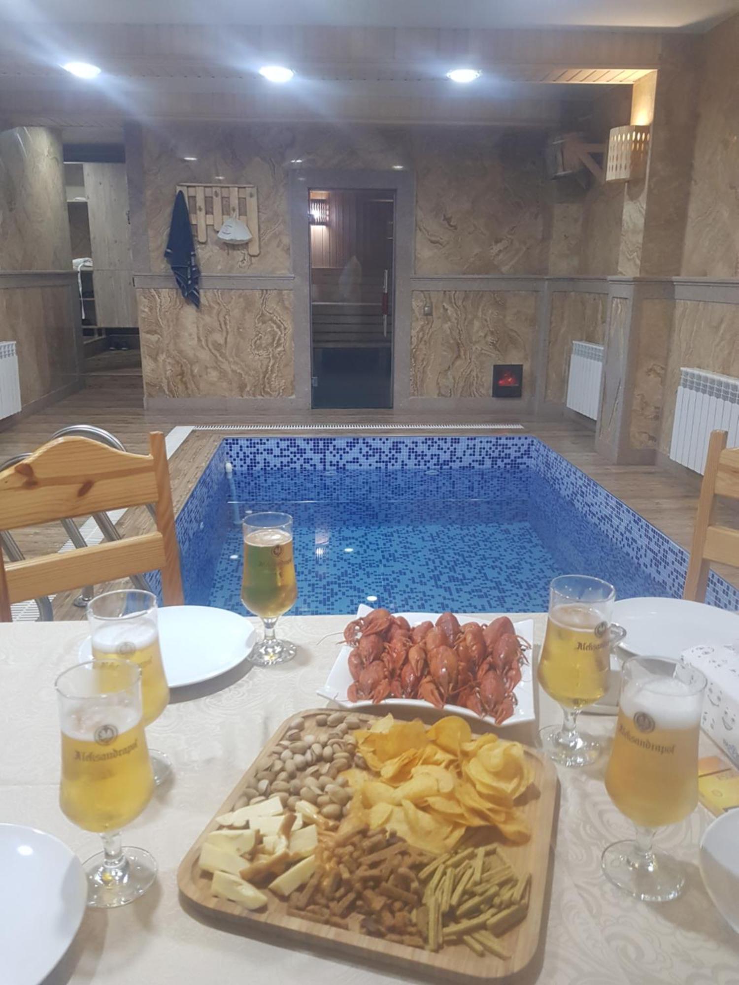 Rubin Hotel Goris Buitenkant foto