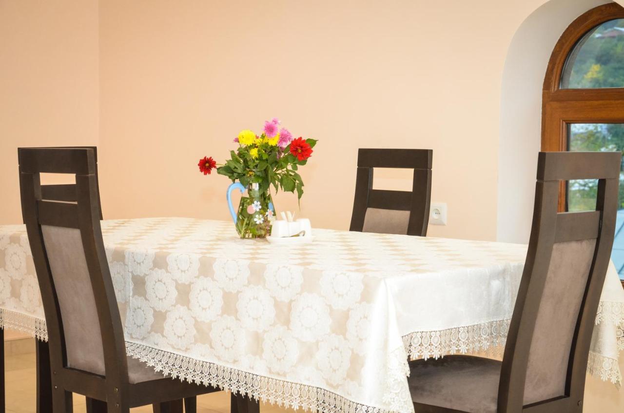 Rubin Hotel Goris Buitenkant foto