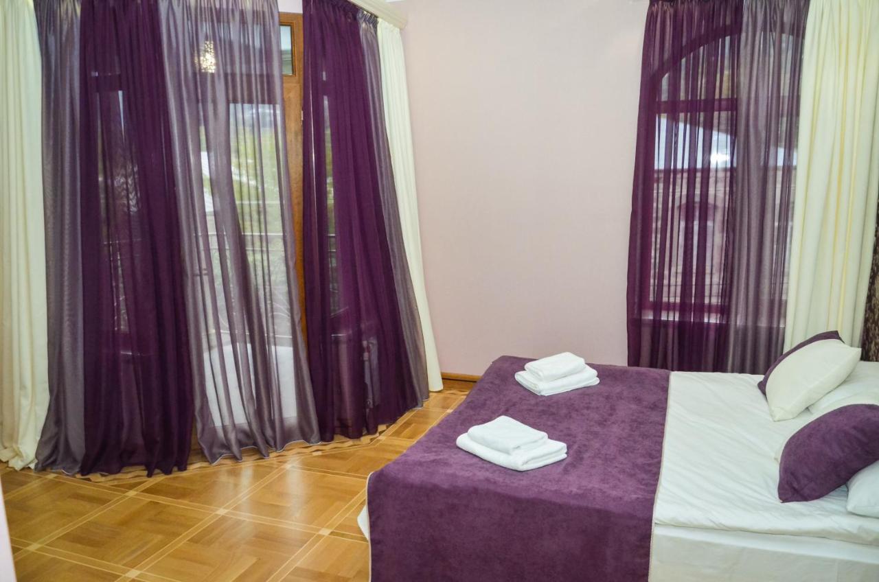 Rubin Hotel Goris Buitenkant foto