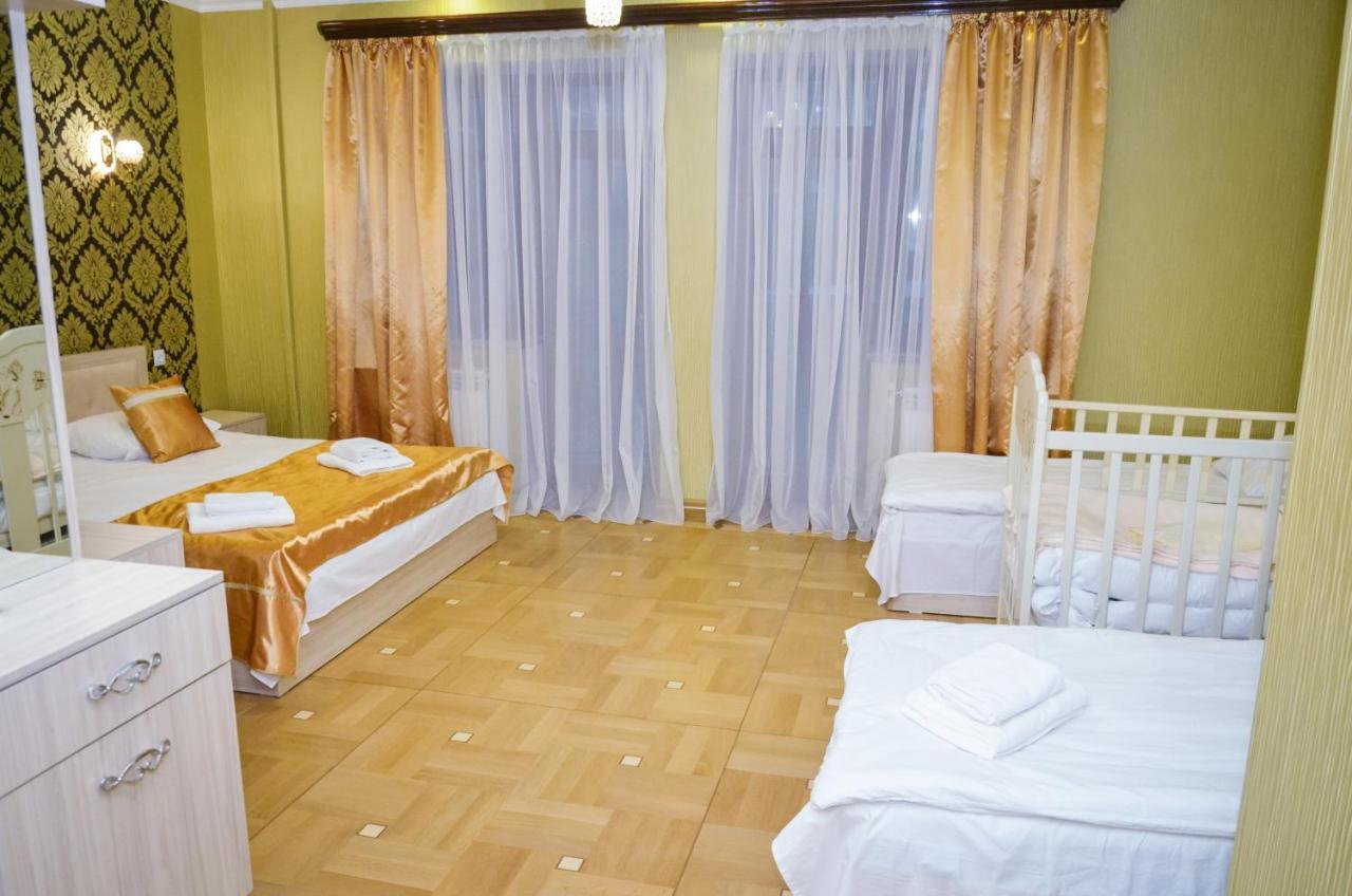 Rubin Hotel Goris Buitenkant foto