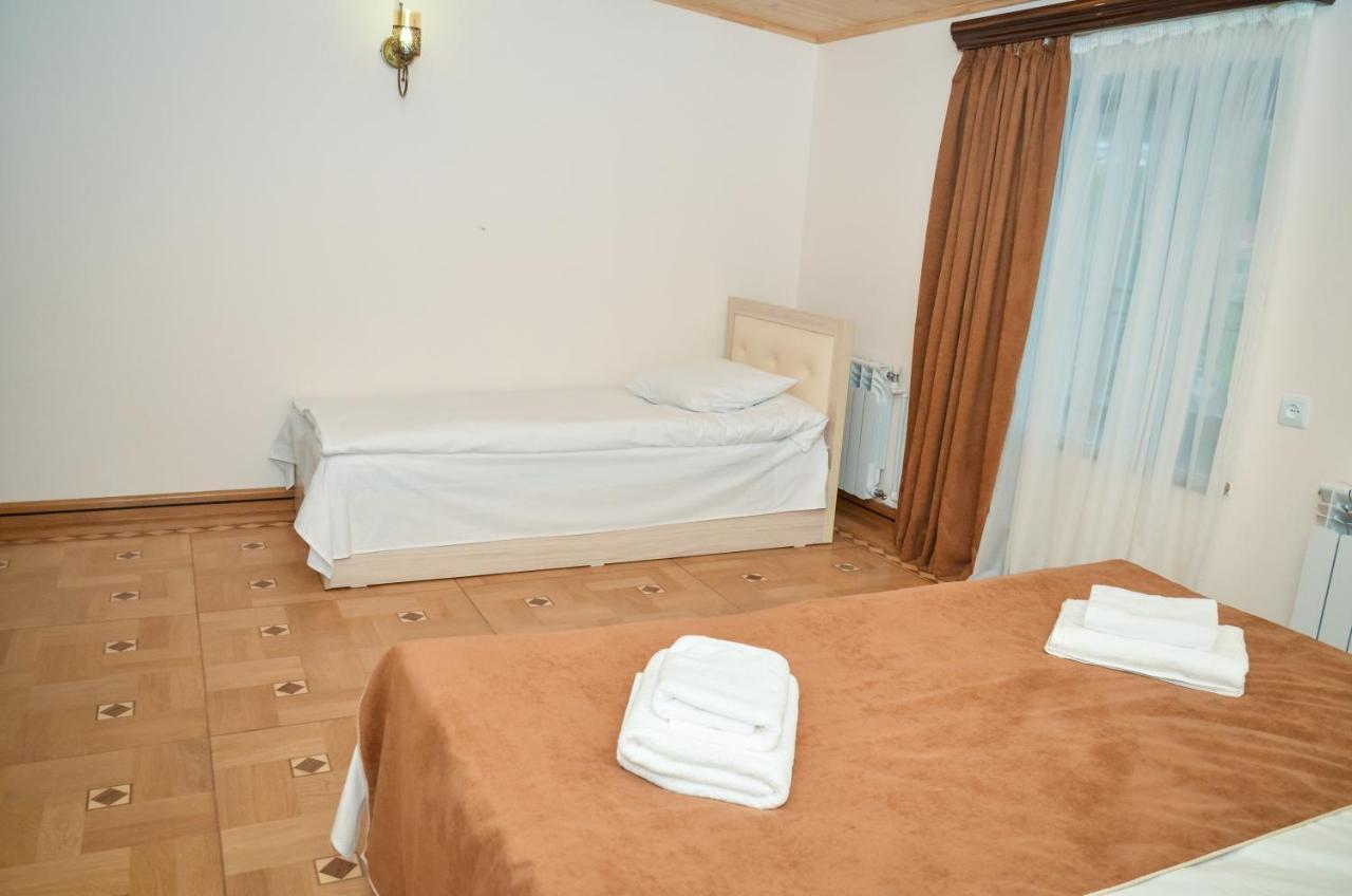 Rubin Hotel Goris Buitenkant foto