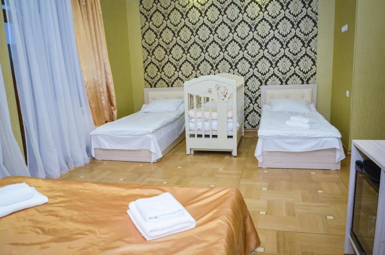 Rubin Hotel Goris Buitenkant foto