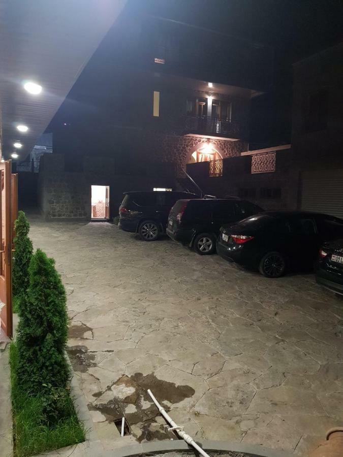 Rubin Hotel Goris Buitenkant foto